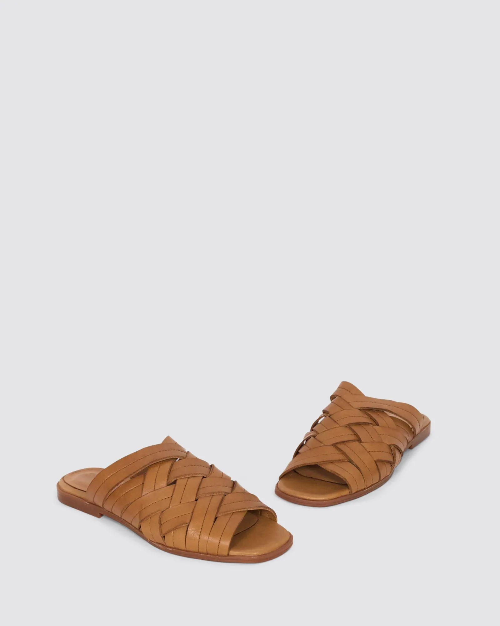 BRYLEE SLIDES COCONUT LEATHER
