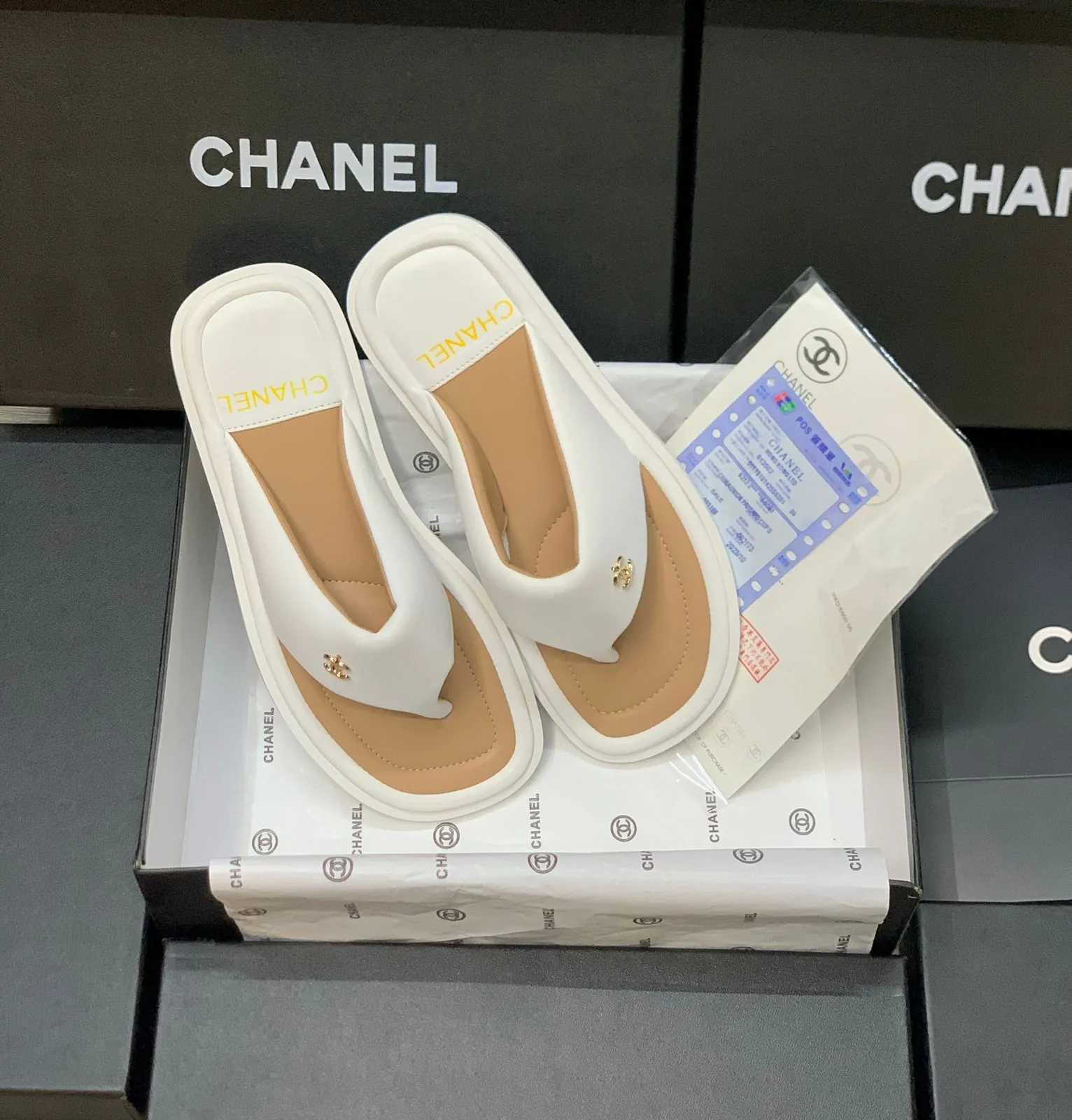 CH Thong Leather flip flops Slipper