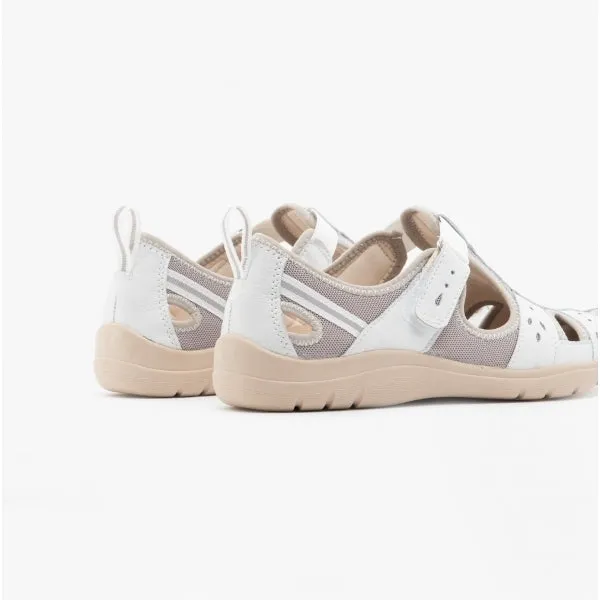 CLEVELAND Ladies Sporty Shoes White