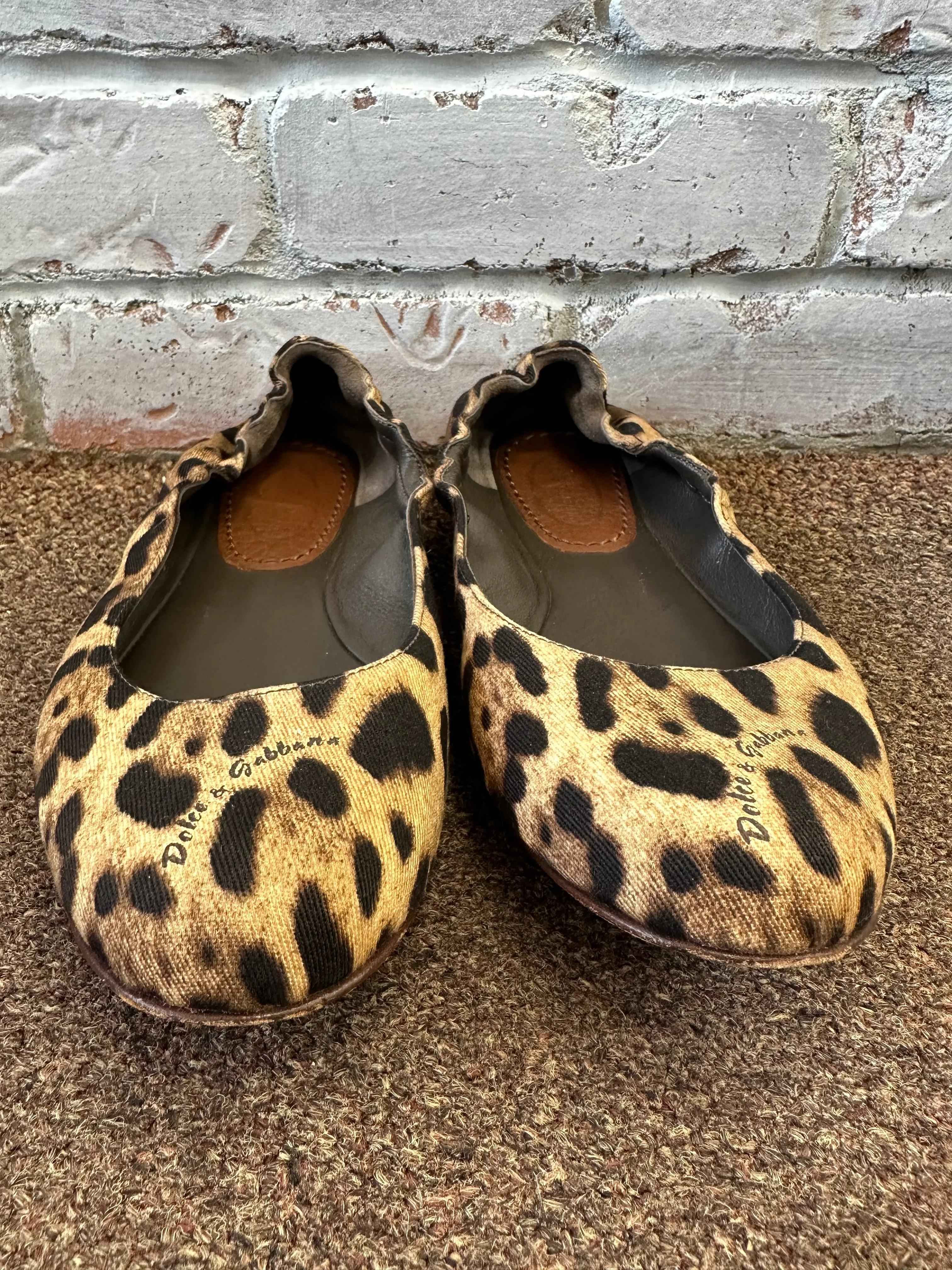 Dolce & Gabbana Flats