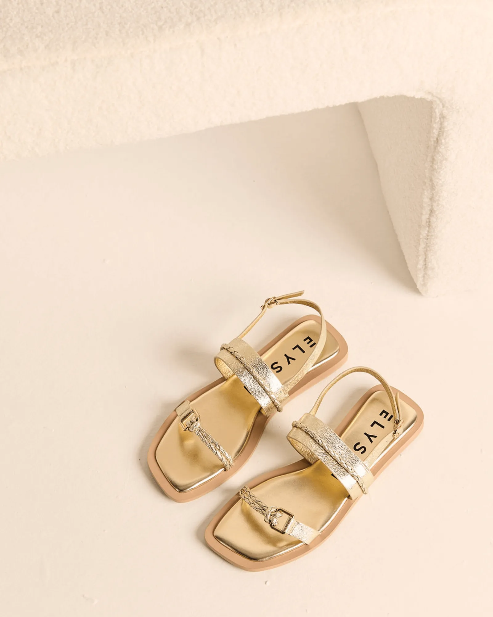 FLAMENCO SANDALS GOLD LEATHER