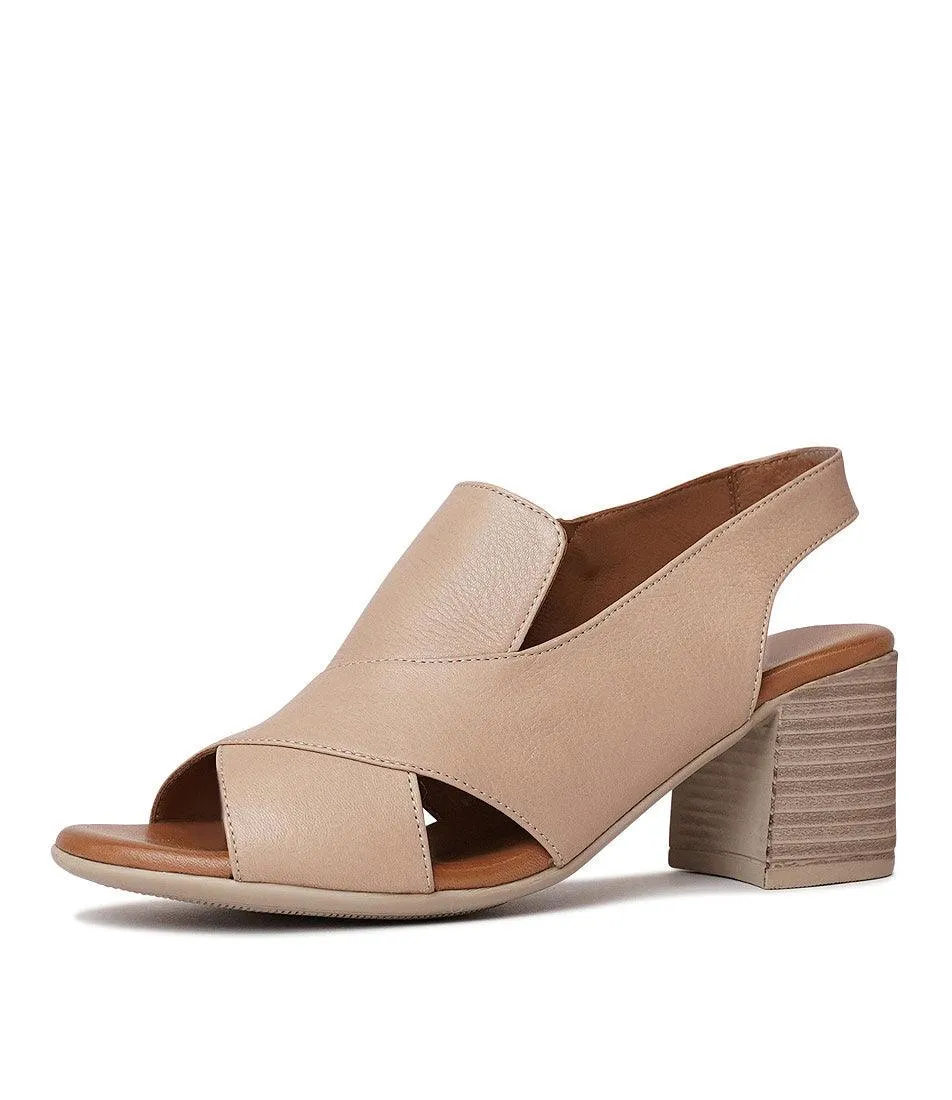 Wondir Pale Taupe Leather Heels